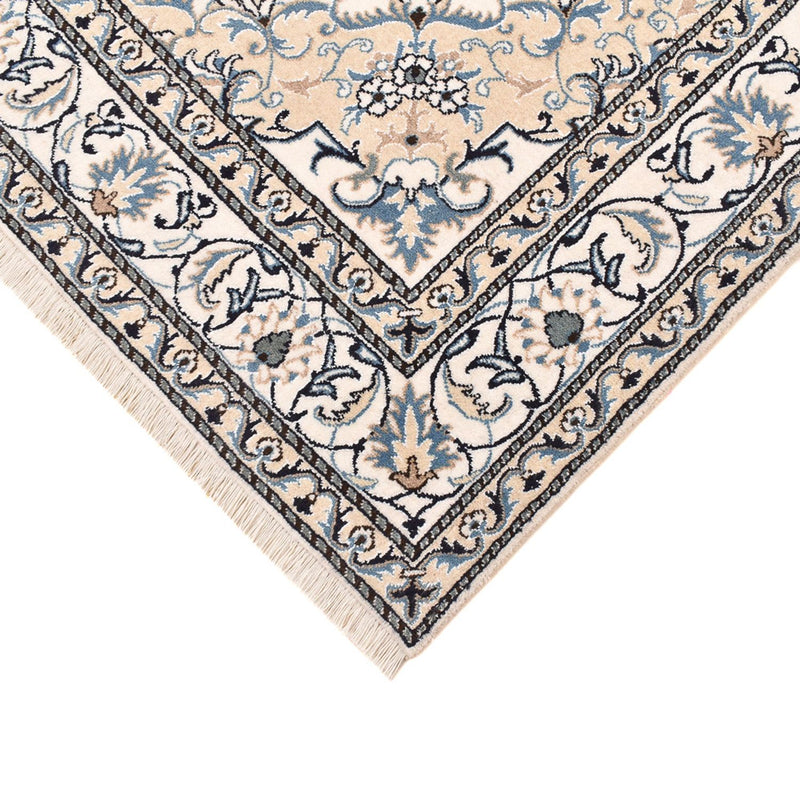 Persisk matta - Nain - 239 x 171 cm - ljusbeige