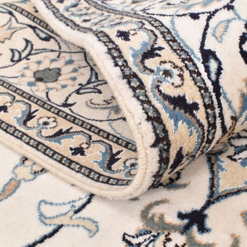 Persisk matta - Nain - 239 x 171 cm - ljusbeige