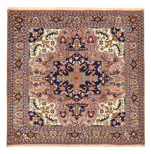 Persisk matta - Nomadic kvadrat  - 200 x 194 cm - ljusröd