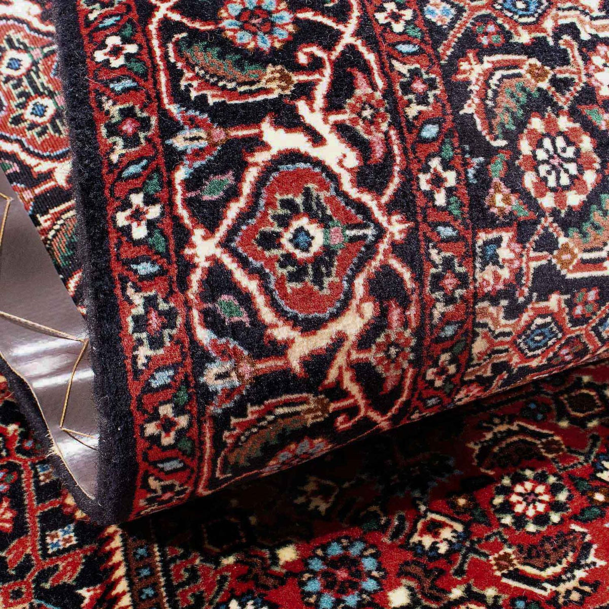 Persisk matta - Bijar - 176 x 109 cm - mörkblå