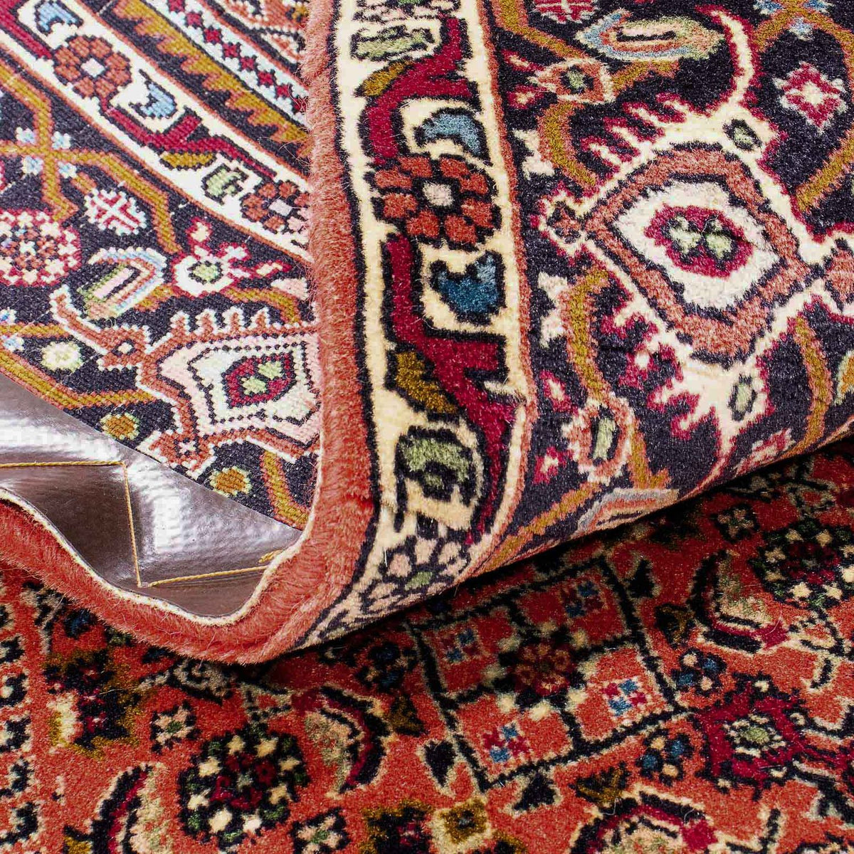 Persisk matta - Bijar - 170 x 112 cm - ljusröd