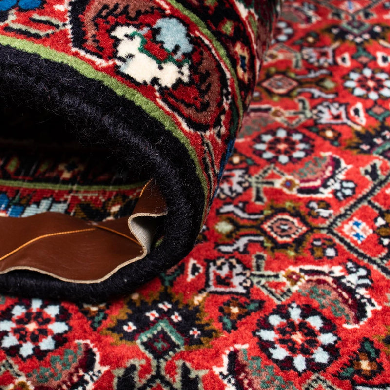 Persisk matta - Bijar kvadrat  - 203 x 196 cm - mörkröd