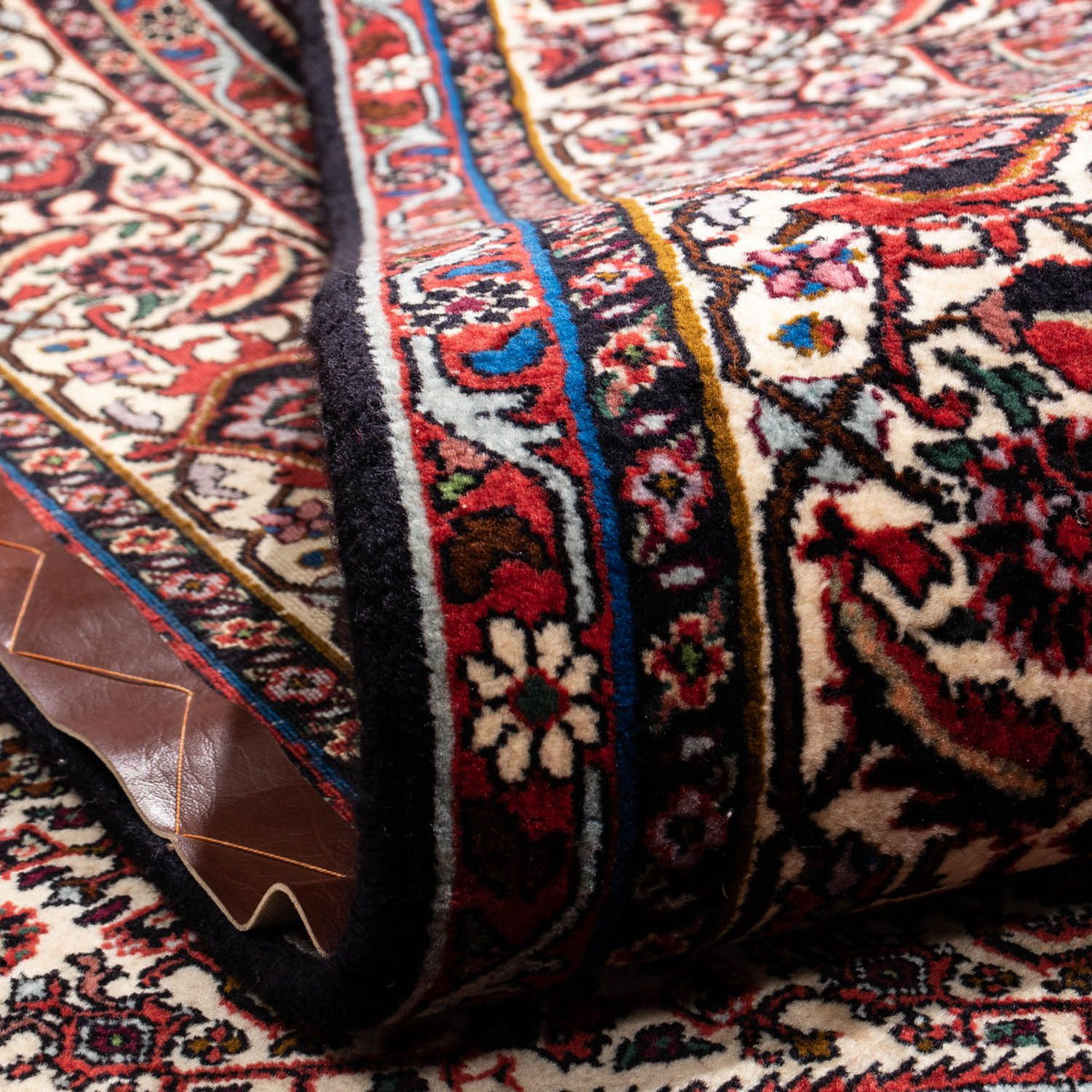 Persisk matta - Bijar - Royal - 302 x 200 cm - röd