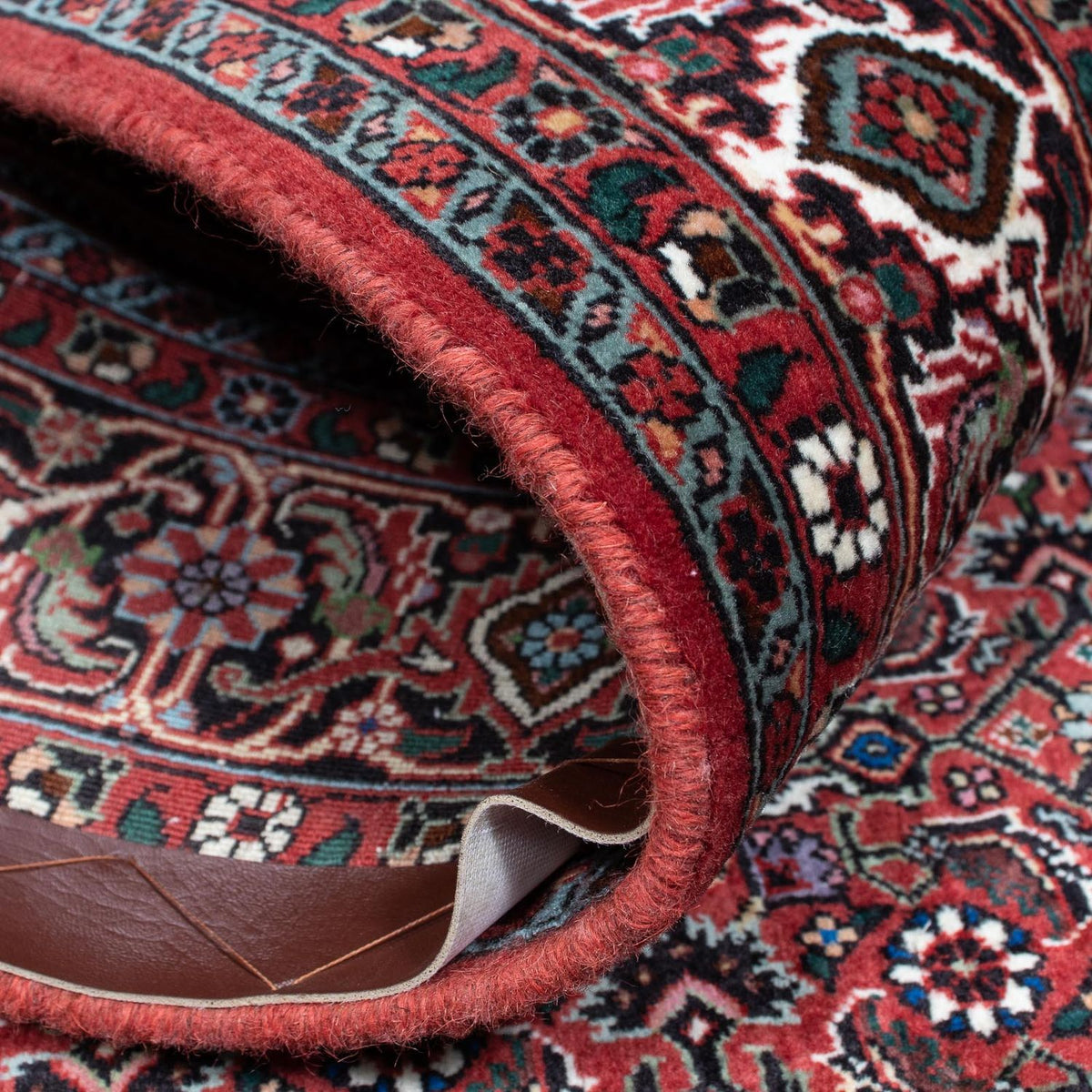 Persisk matta - Bijar - 210 x 131 cm - ljusröd