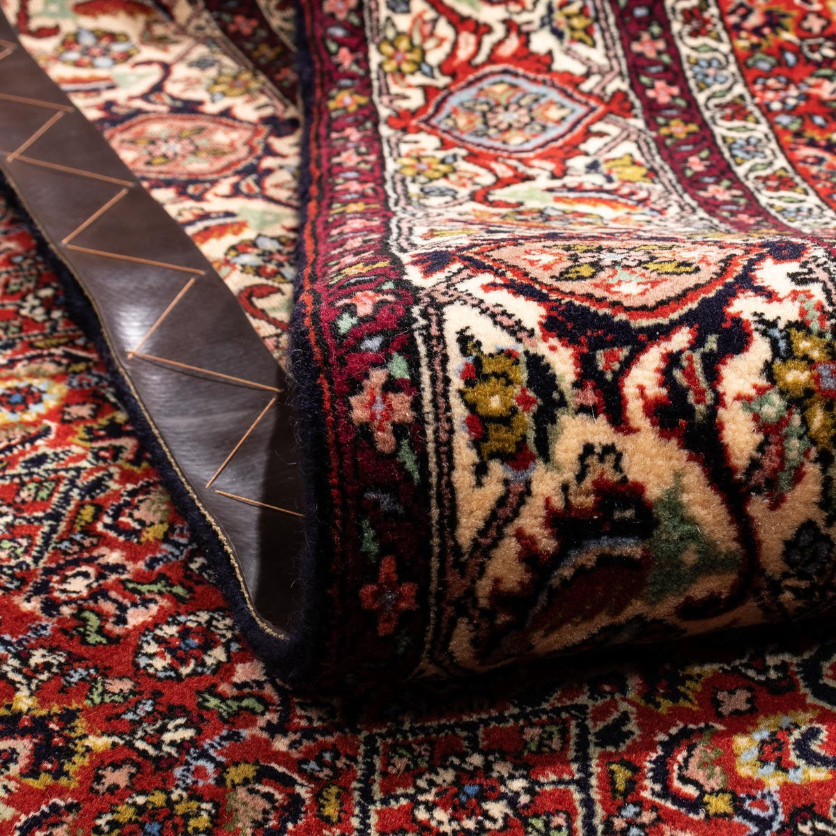 Persisk matta - Bijar - Royal - 280 x 191 cm - röd