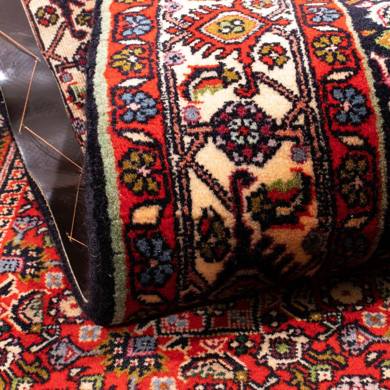 Persisk matta - Bijar - 173 x 112 cm - röd