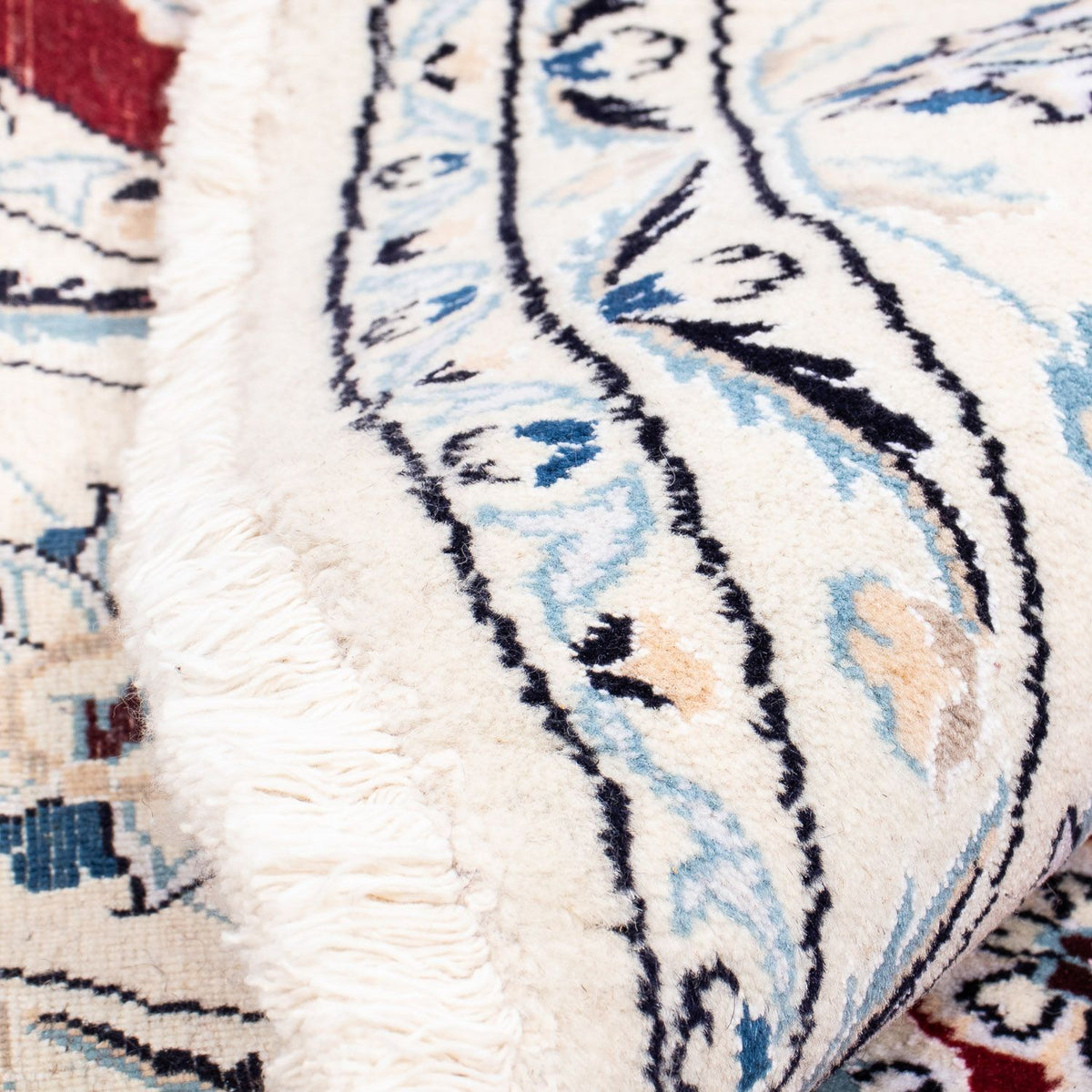 Persisk matta - Nain runt  - 250 x 250 cm - mörkröd