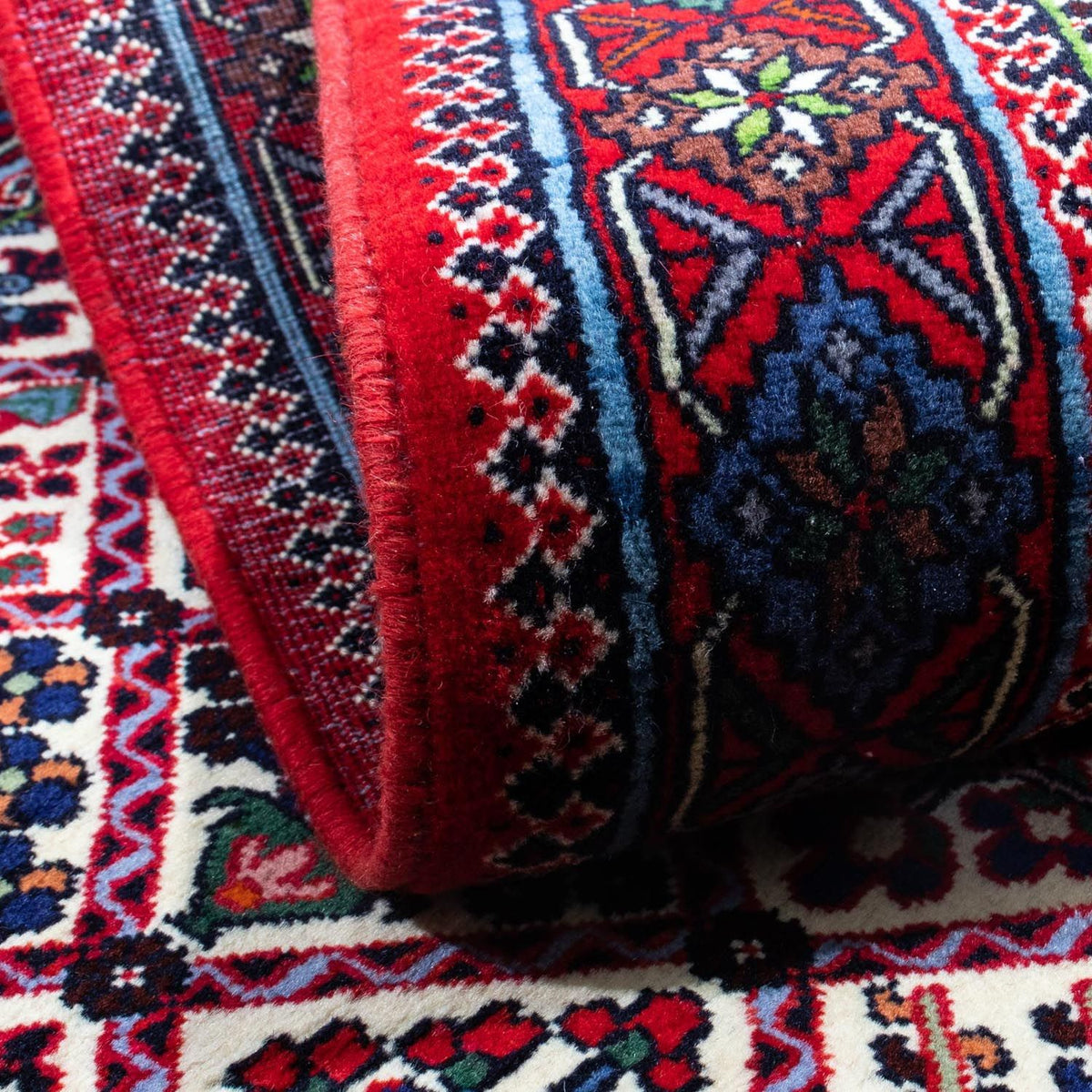 Persisk matta - Nomadic - 146 x 112 cm - mörkröd