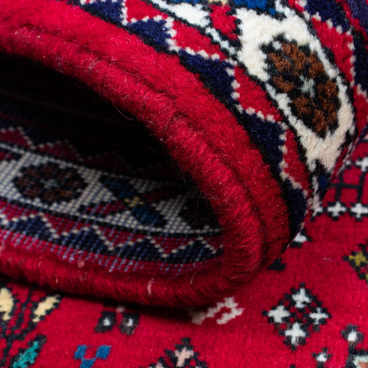 Persisk matta - Nomadic - 130 x 75 cm - mörkröd