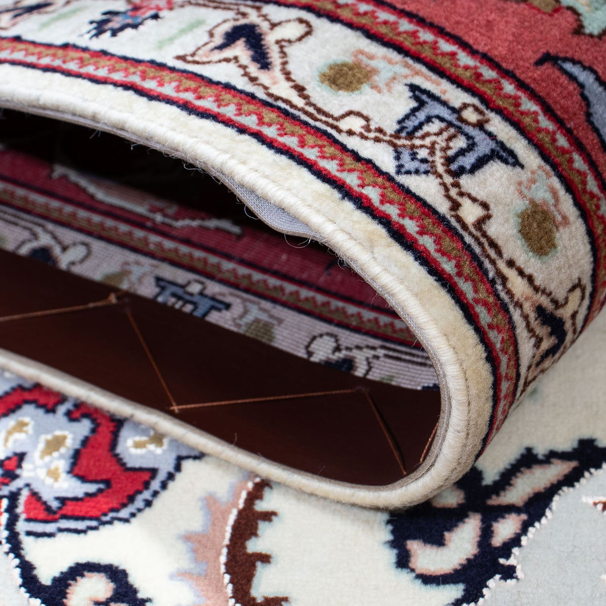 Persisk matta - Tabriz - Royal - 198 x 152 cm - beige