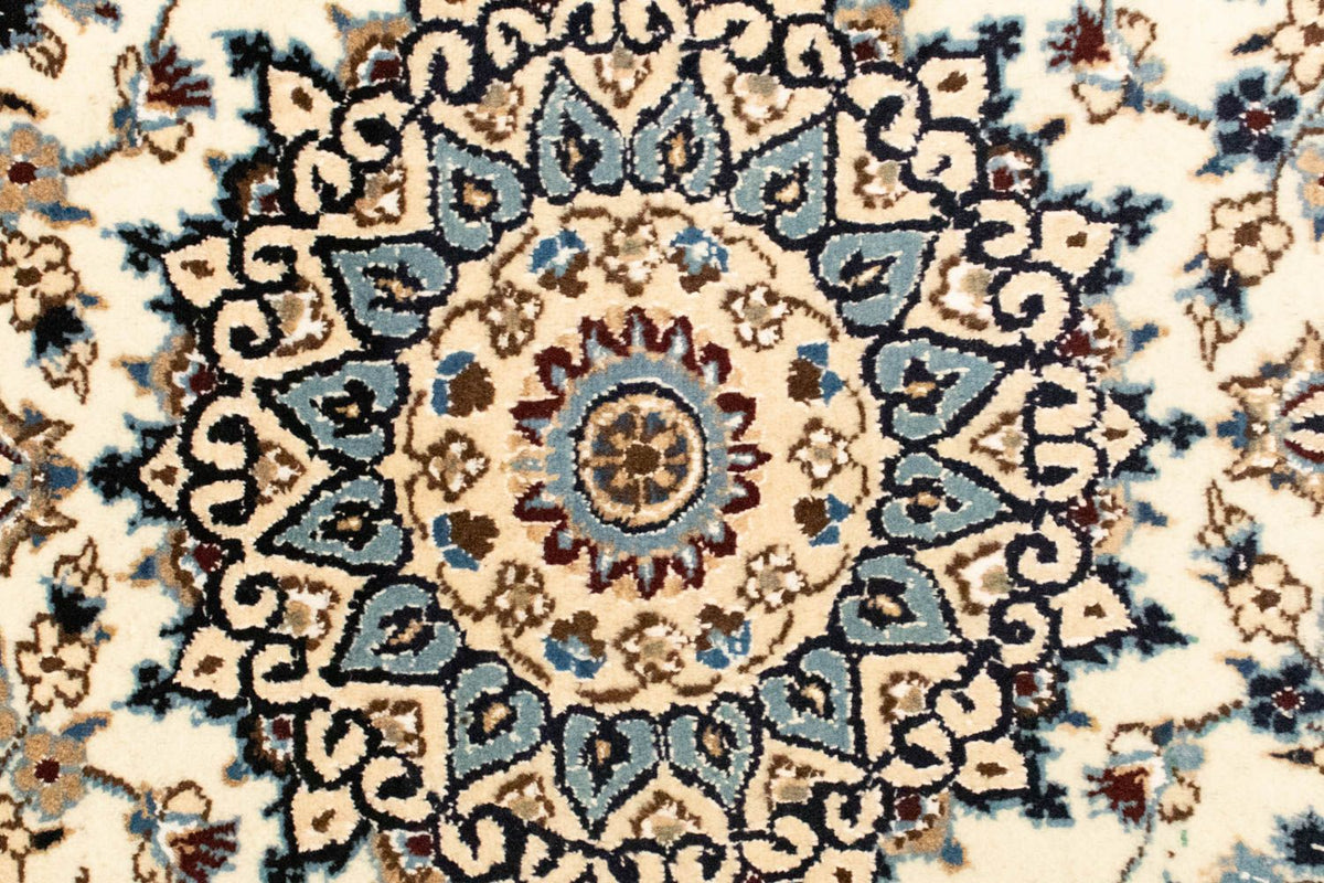 Persisk matta - Nain - Royal - 135 x 82 cm - beige