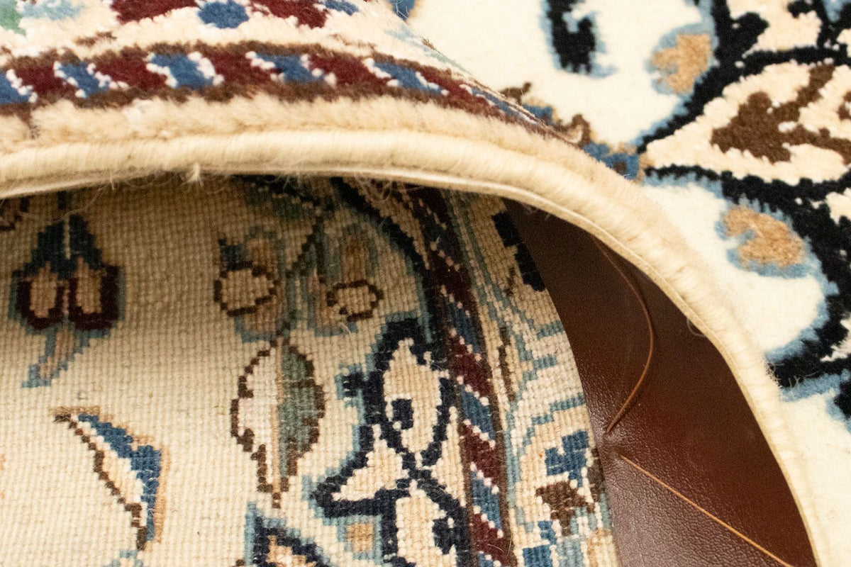 Persisk matta - Nain - Royal - 135 x 82 cm - beige