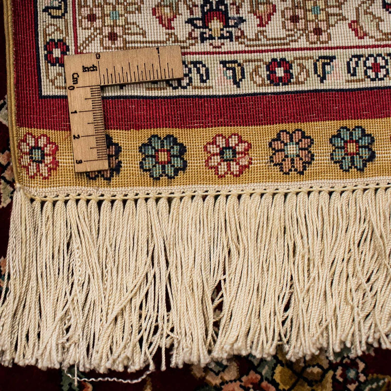 Persisk matta - Ghom - 197 x 133 cm - mörkröd