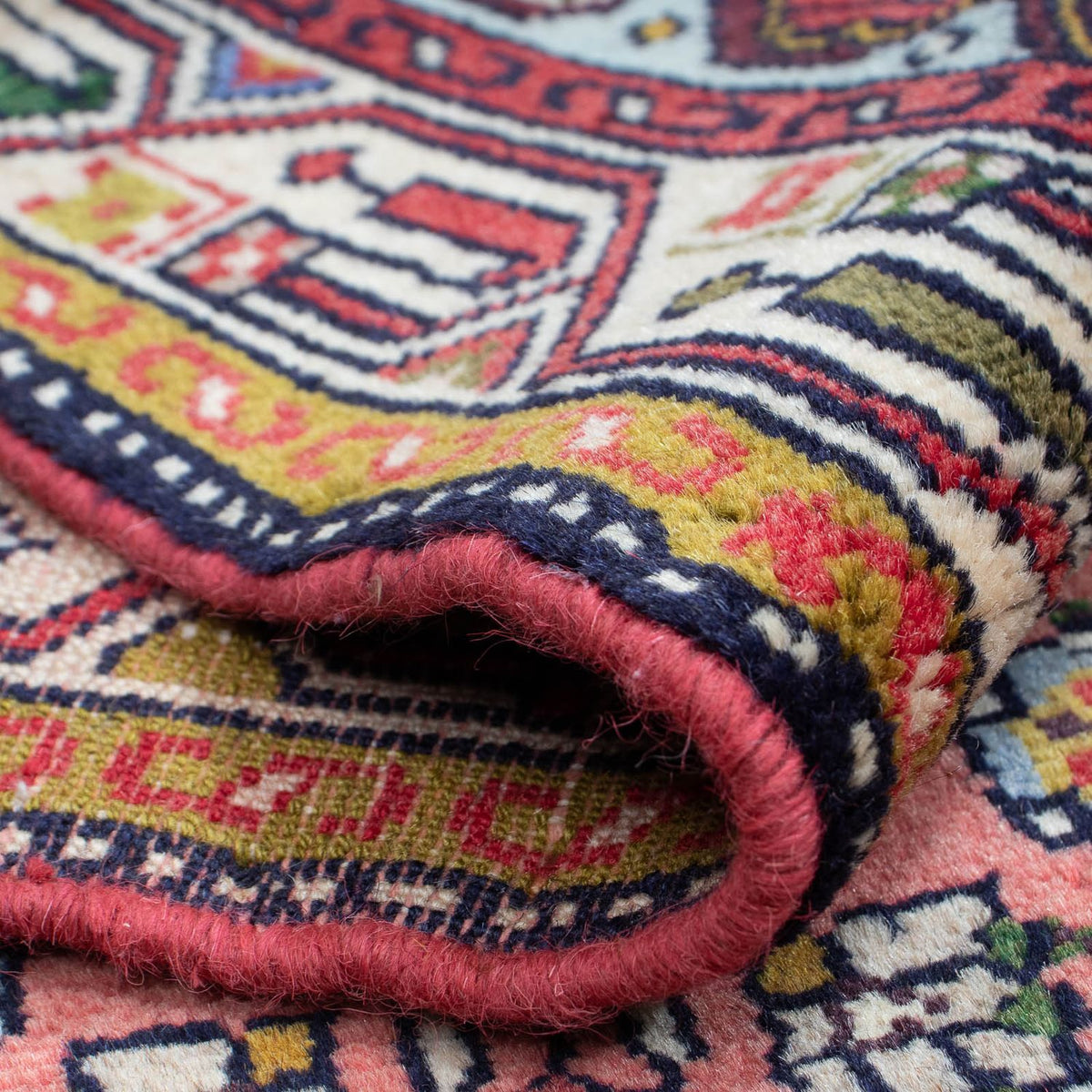 Persisk matta - Nomadic - 134 x 74 cm - ljusröd