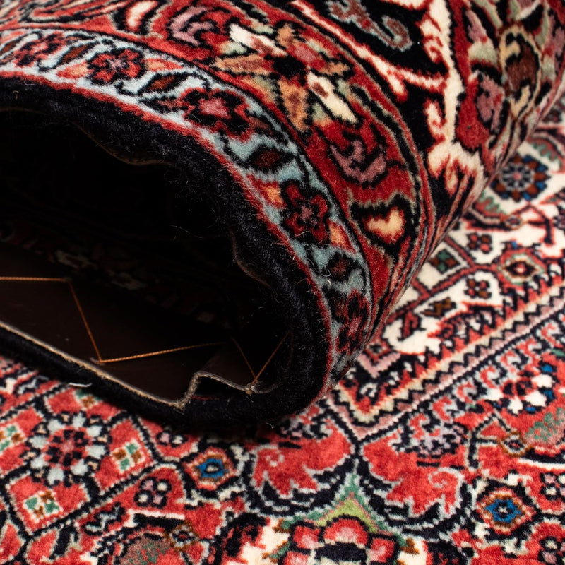 Persisk matta - Bijar - 249 x 200 cm - mörkröd