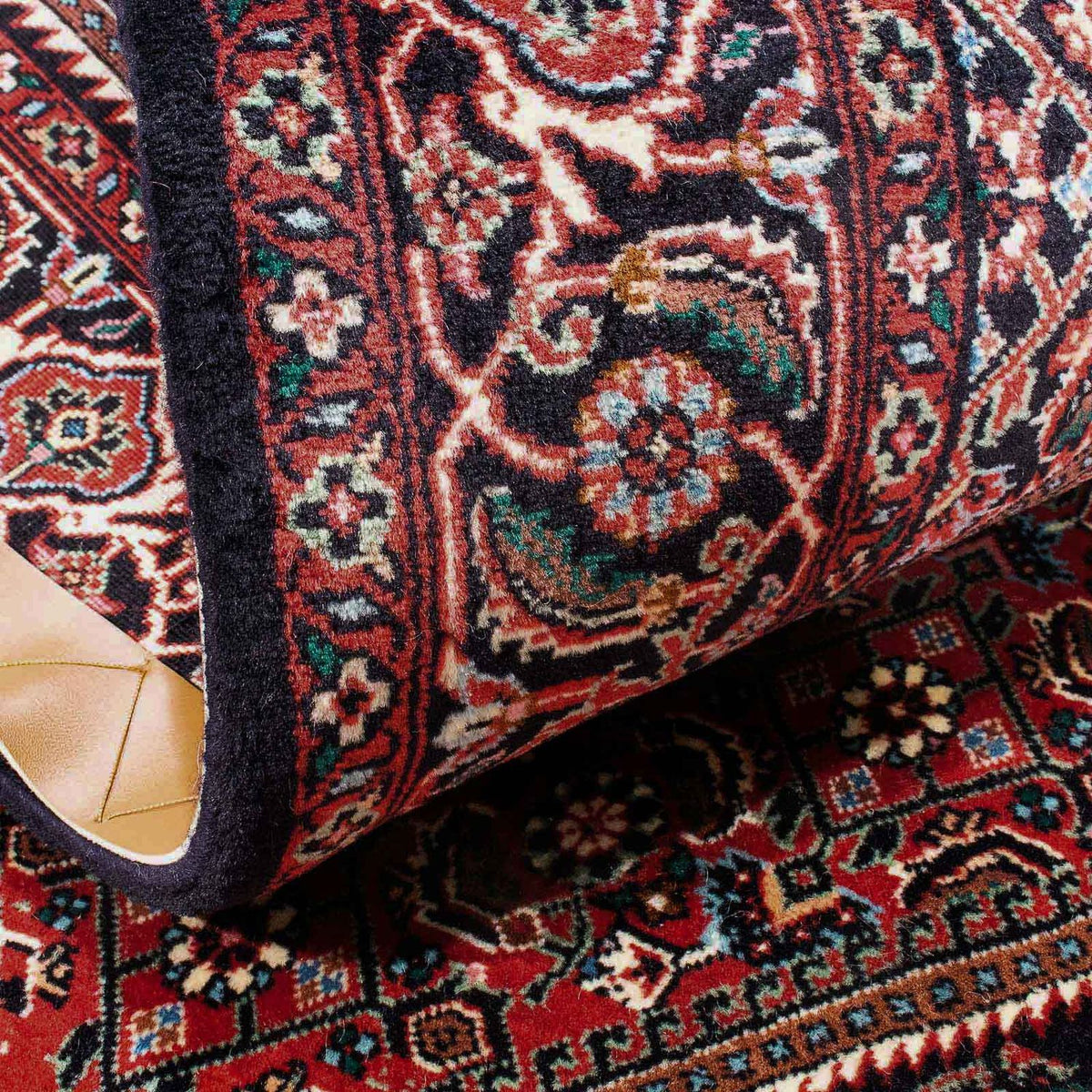 Persisk matta - Bijar - 169 x 111 cm - röd