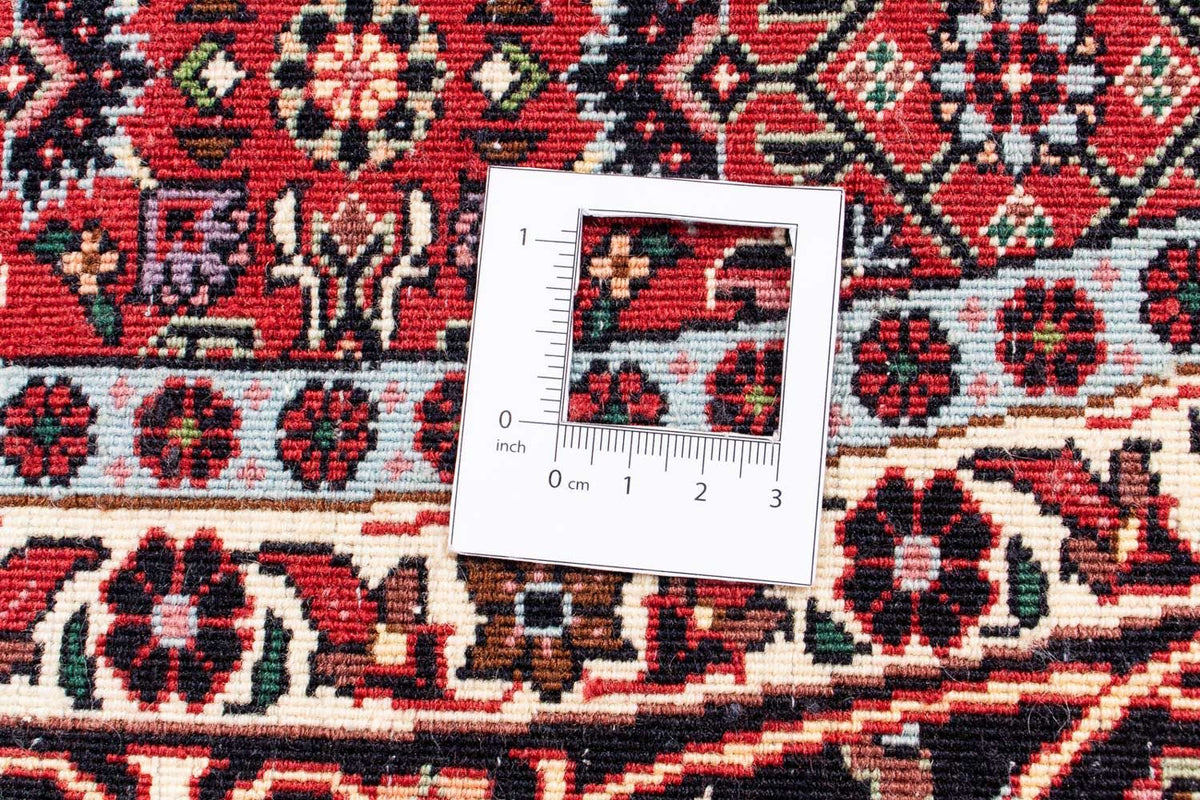 Persisk matta - Bijar runt  - 154 x 154 cm - mörkröd