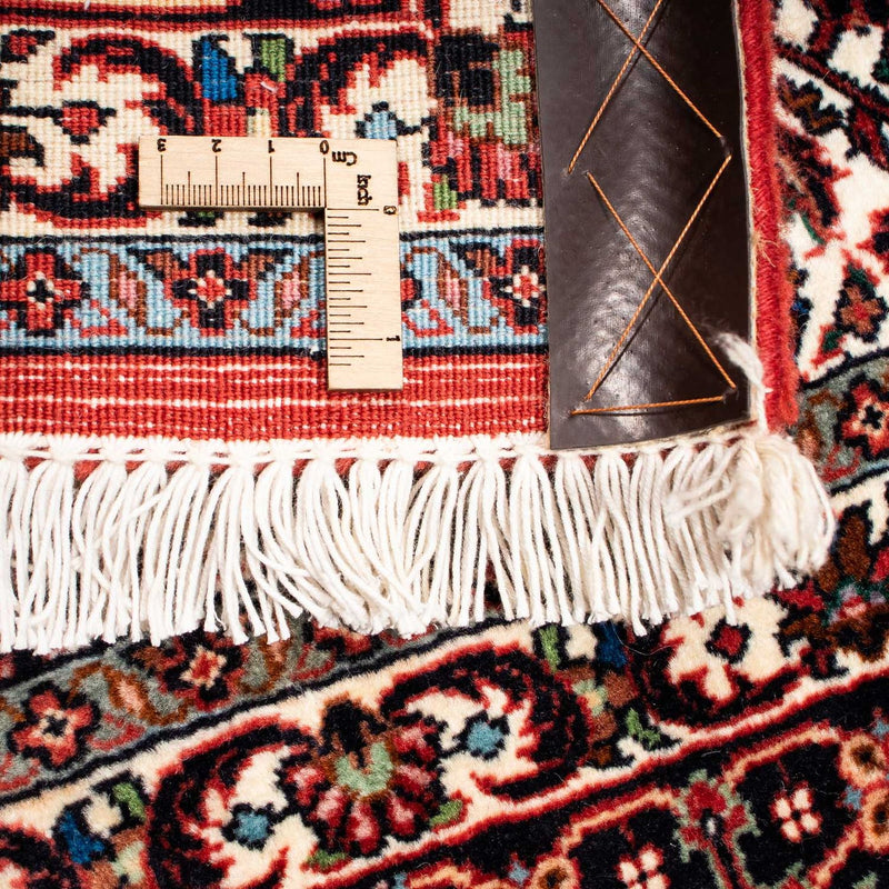 Persisk matta - Bijar - 237 x 200 cm - mörkröd