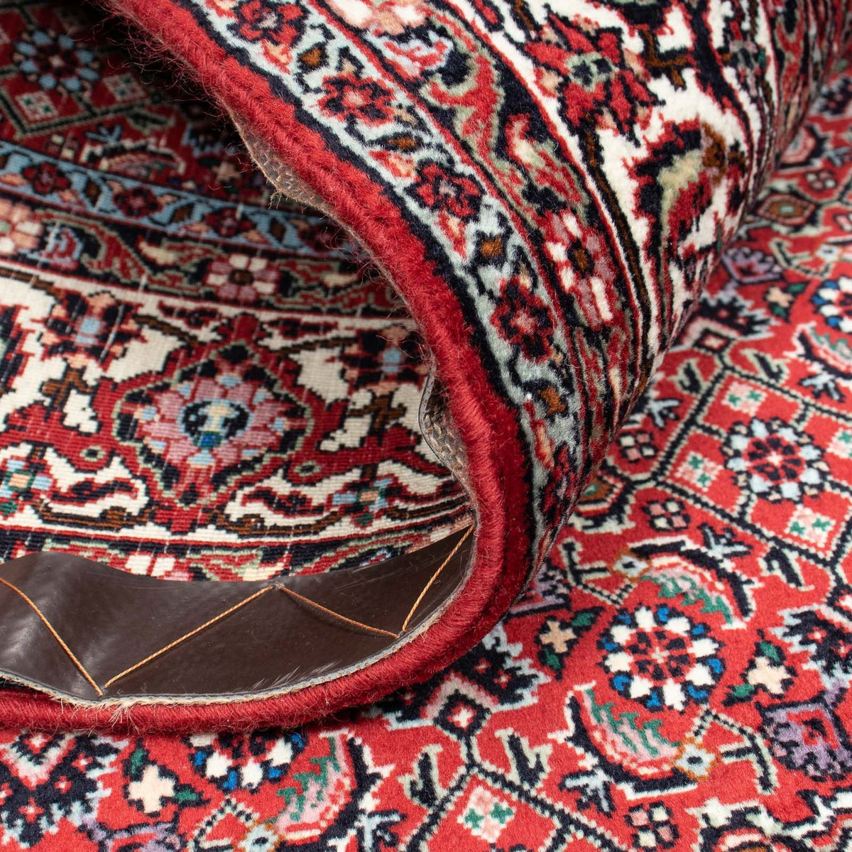 Persisk matta - Bijar - 214 x 131 cm - röd