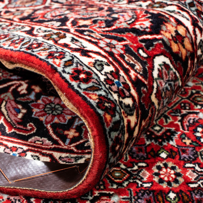 Persisk matta - Bijar - 240 x 172 cm - mörkröd