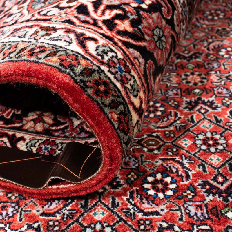 Persisk matta - Bijar - 249 x 174 cm - mörkröd