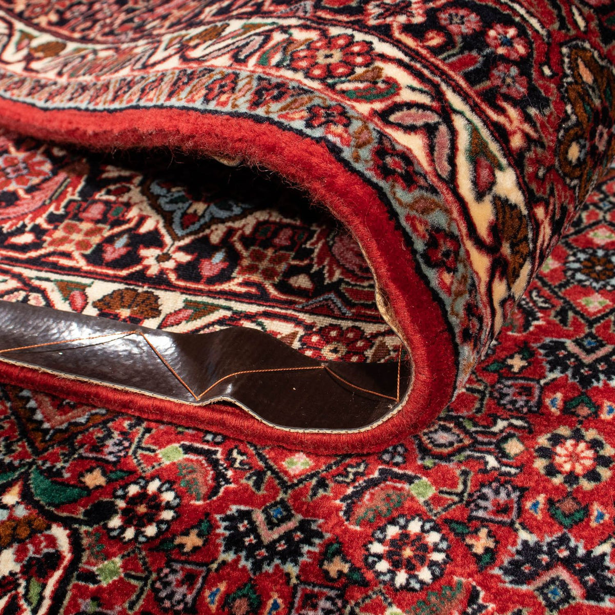 Persisk matta - Bijar - 300 x 203 cm - mörkröd