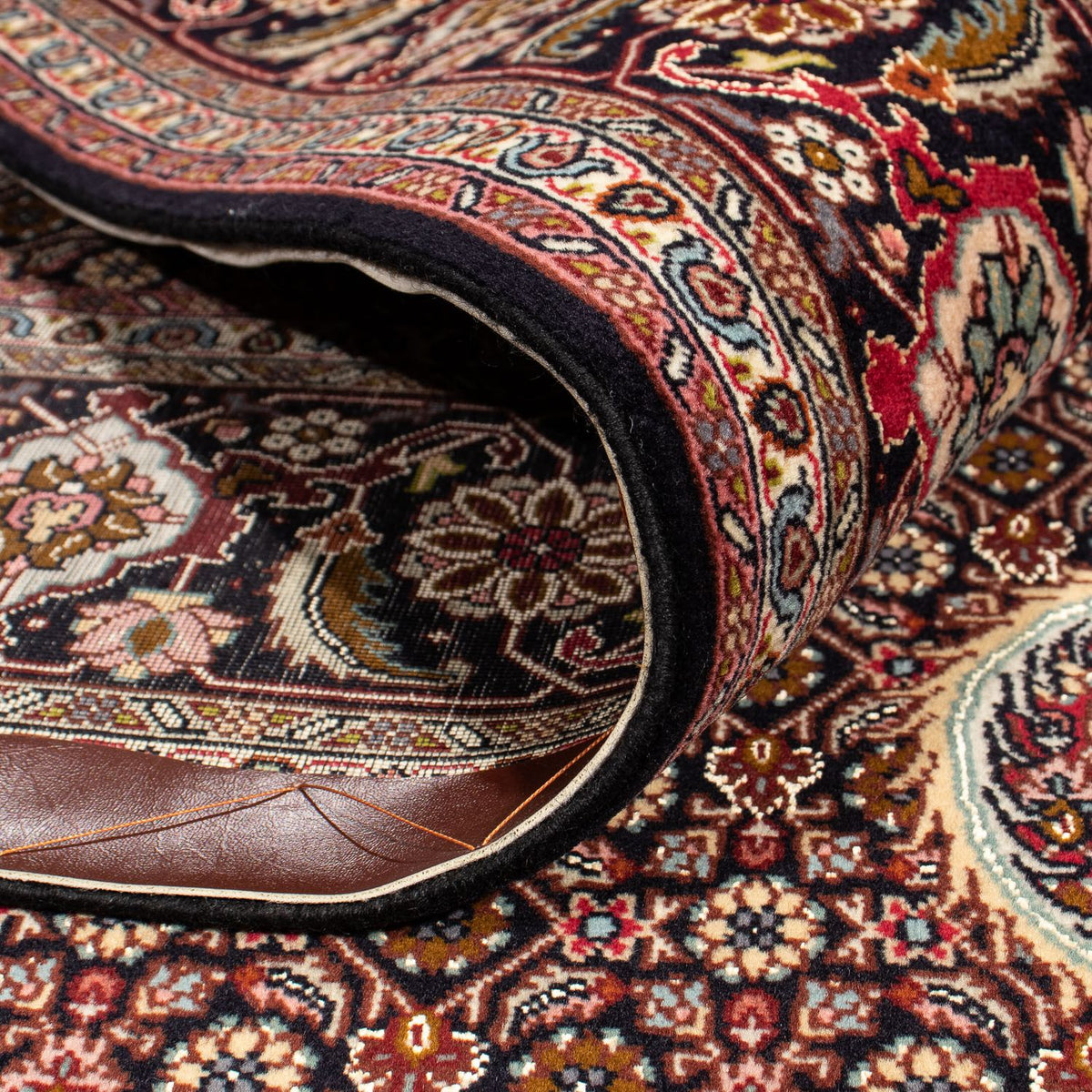 Persisk matta - Tabriz kvadrat  - 211 x 204 cm - flerfärgad