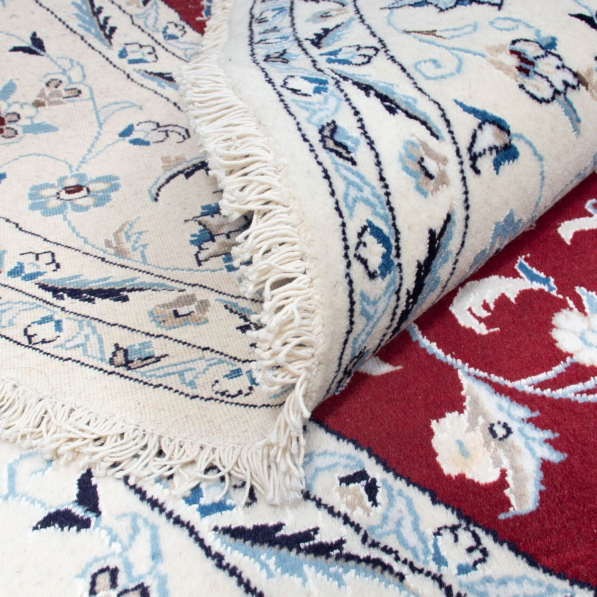 Persisk matta - Nain runt  - 250 x 250 cm - mörkröd