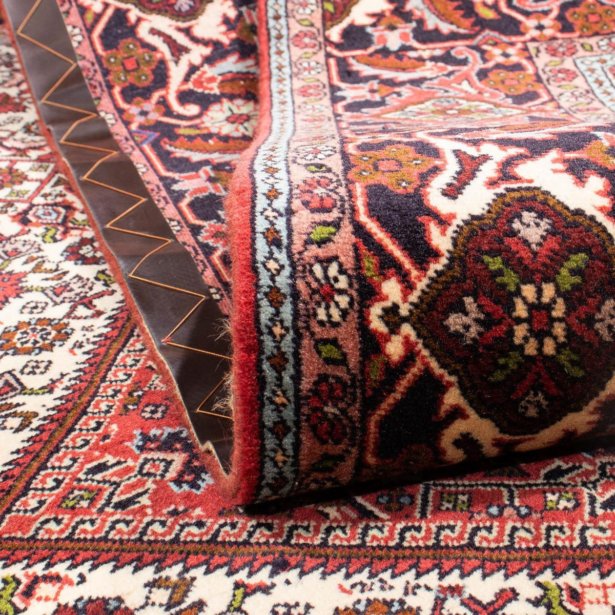 Persisk matta - Bijar - 245 x 172 cm - ljusröd