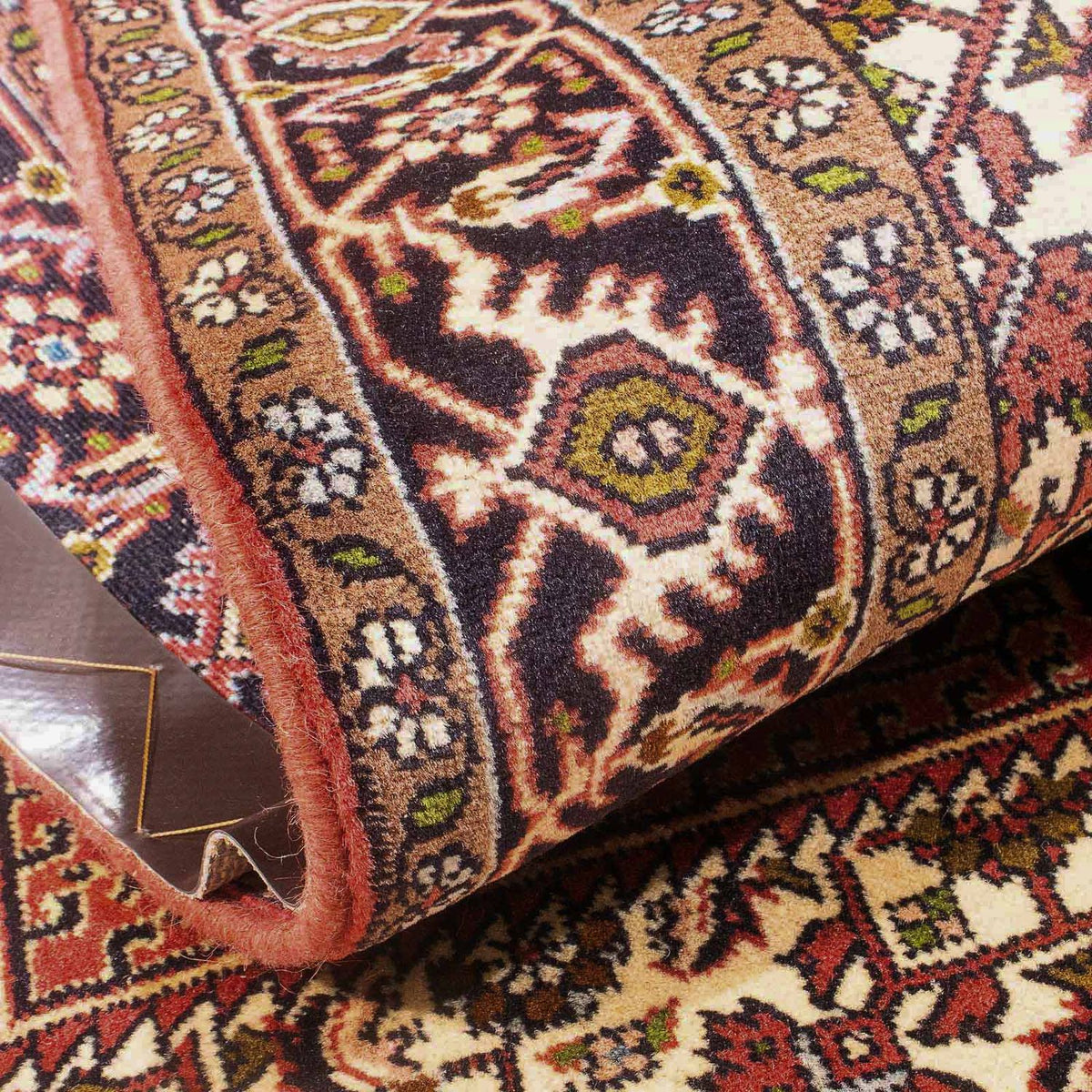 Persisk matta - Bijar - 140 x 87 cm - ljusröd