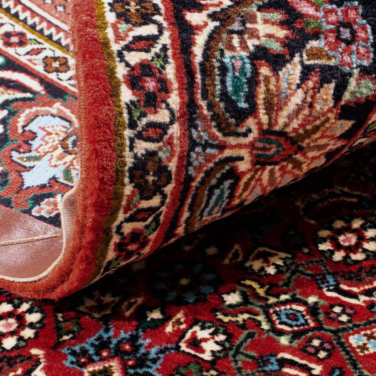 Persisk matta - Bijar - 179 x 110 cm - röd