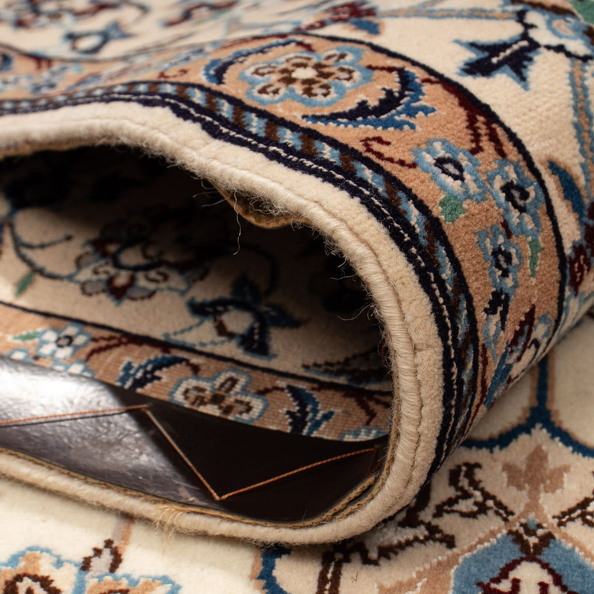 Persisk matta - Nain - Royal - 291 x 202 cm - beige