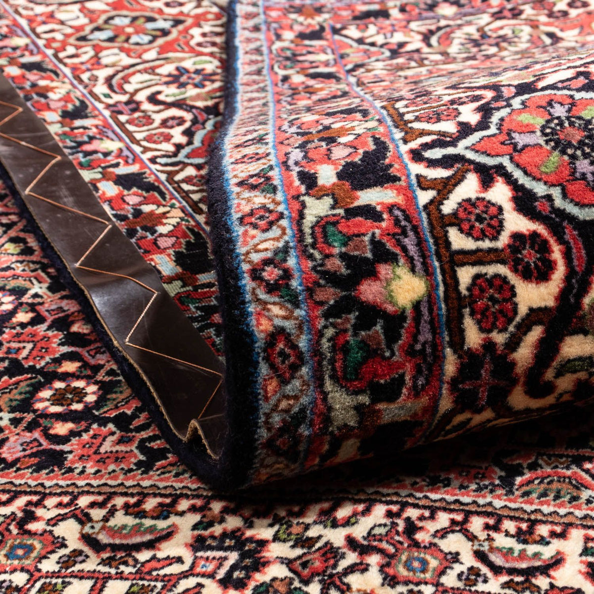 Persisk matta - Bijar - Royal - 349 x 252 cm - röd