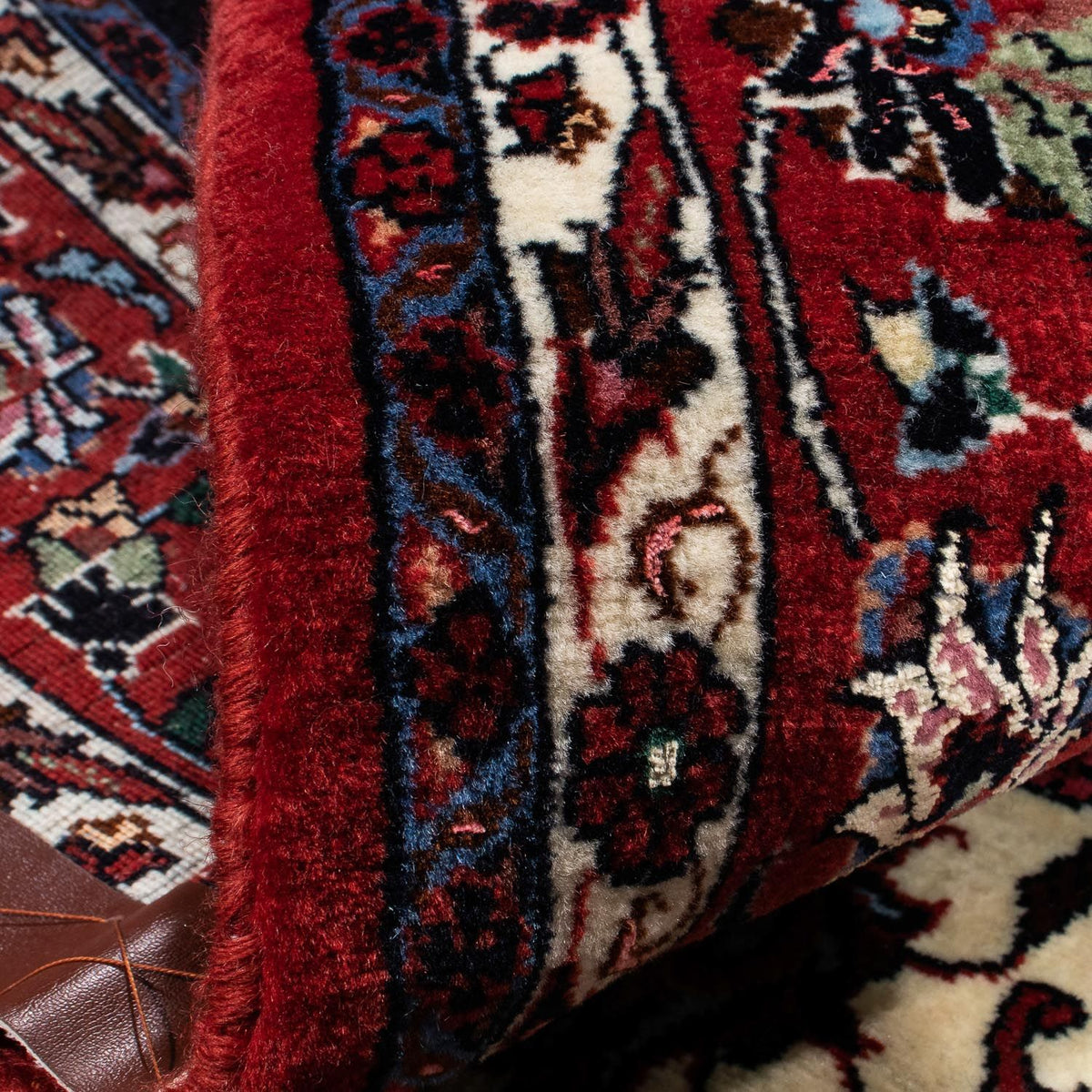 Persisk matta - Bijar - 242 x 133 cm - mörkblå