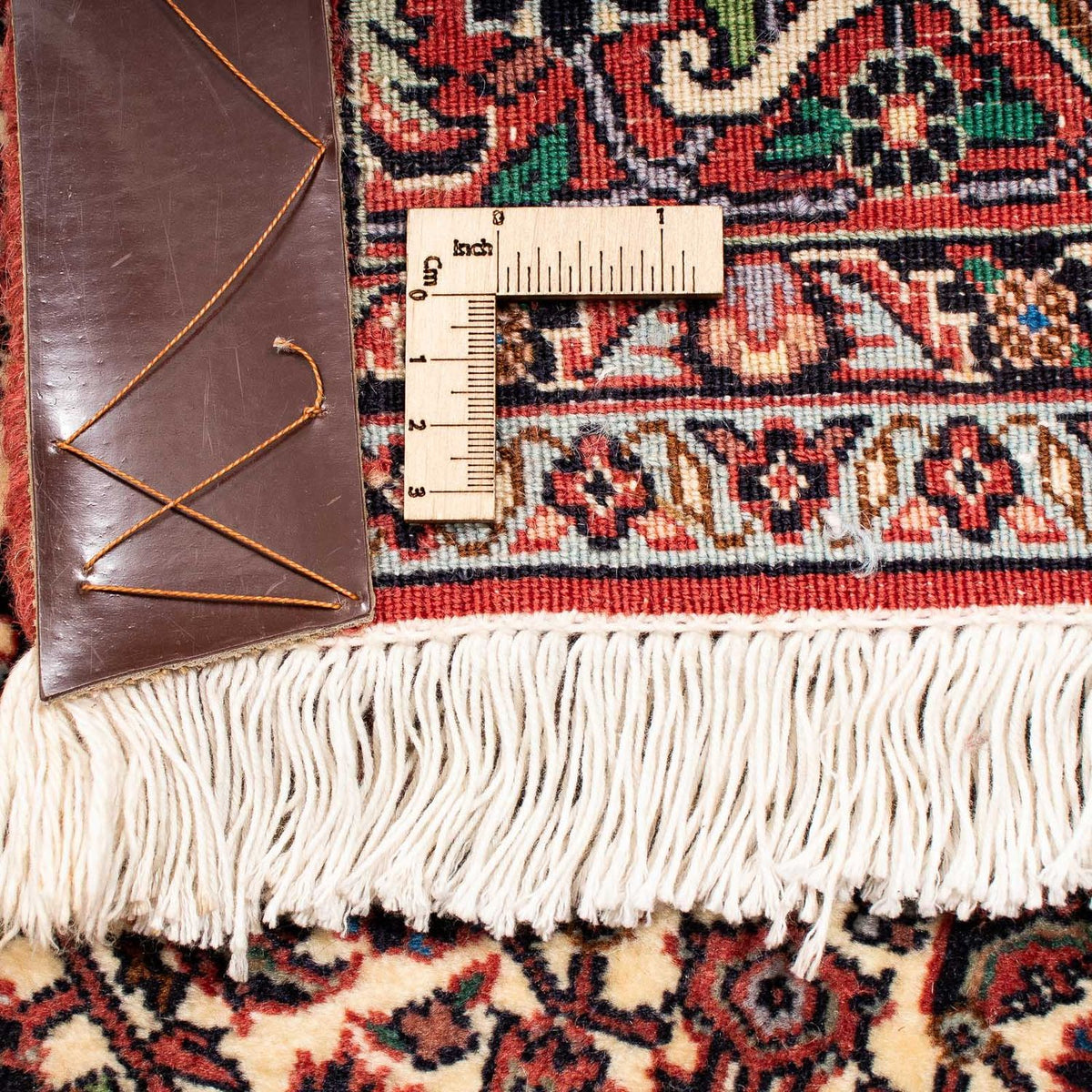 Persisk matta - Bijar - 240 x 173 cm - mörkröd