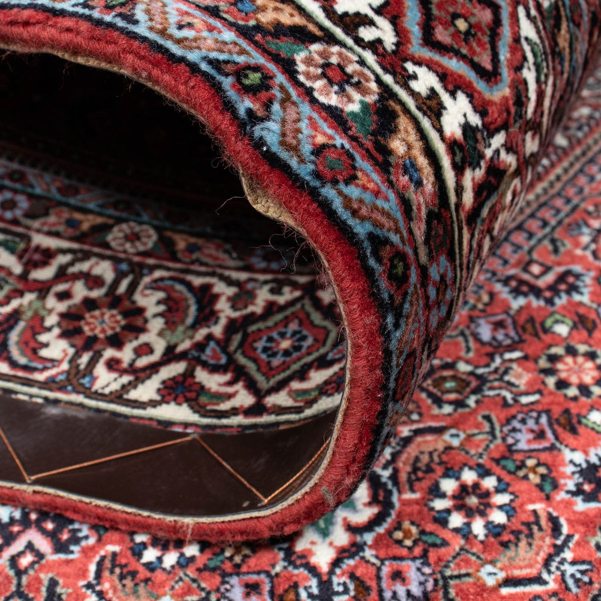 Persisk matta - Bijar - 214 x 131 cm - ljusröd