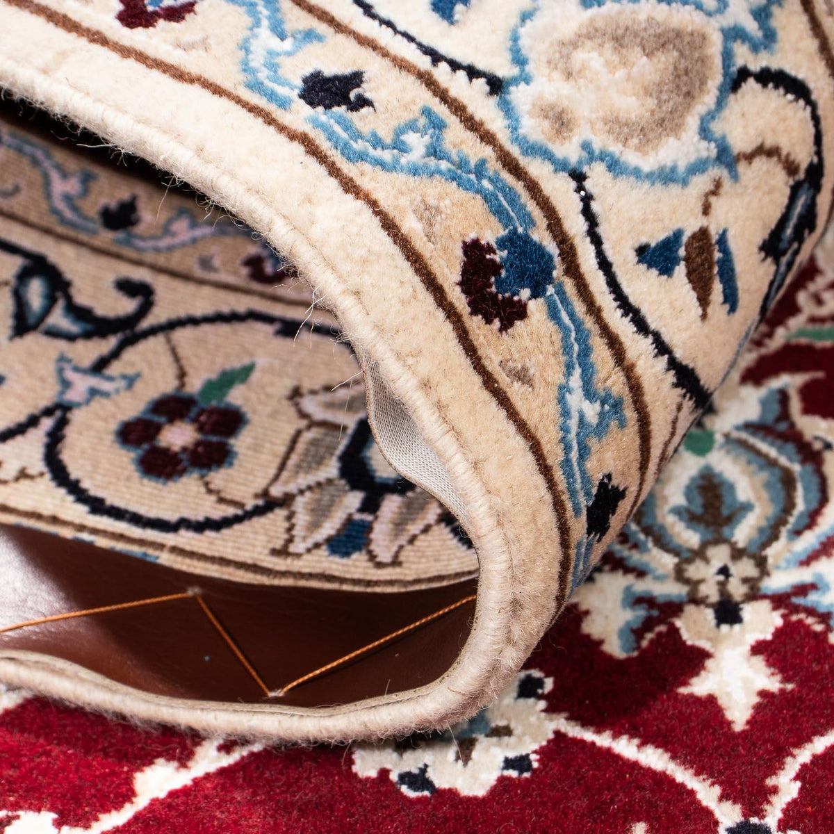 Persisk matta - Nain - Royal - 163 x 115 cm - mörkröd