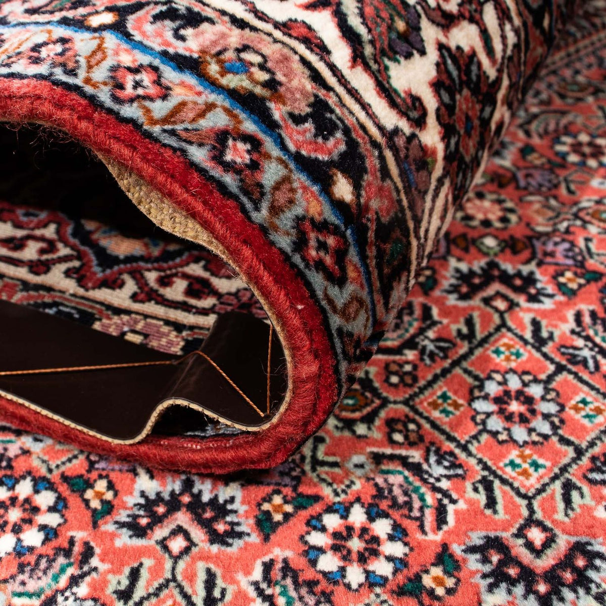 Persisk matta - Bijar - 227 x 171 cm - ljusröd