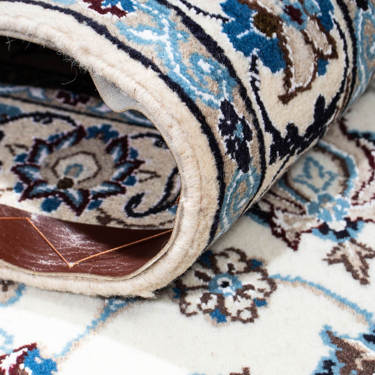 Persisk matta - Nain - Royal - 182 x 114 cm - beige