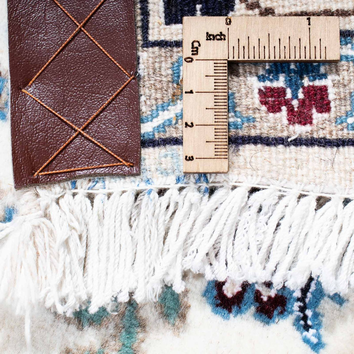 Persisk matta - Nain - Royal - 182 x 114 cm - beige