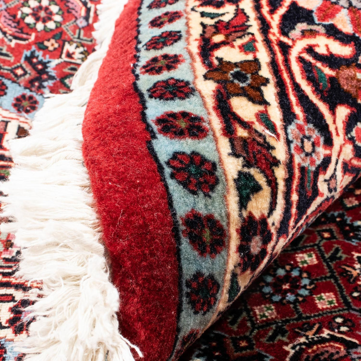 Persisk matta - Bijar runt  - 155 x 155 cm - mörkröd