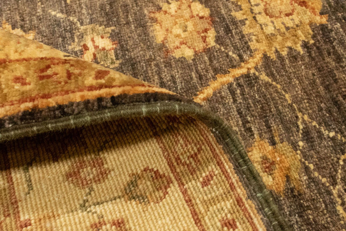 Ziegler Carpet - 128 x 89 cm - mörkbrun