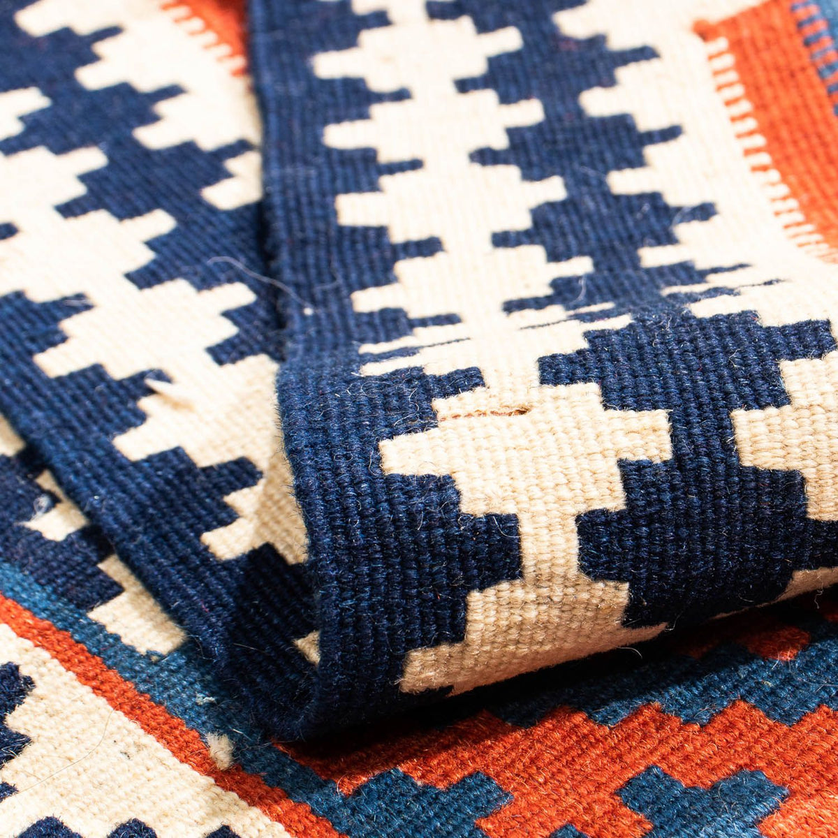 Kelim Carpet - orientalisk matta kvadrat  - 103 x 101 cm - mörkröd