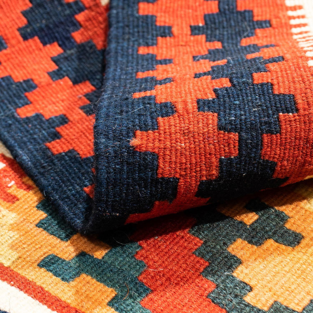 Kelim Carpet - orientalisk matta kvadrat  - 101 x 93 cm - mörkröd