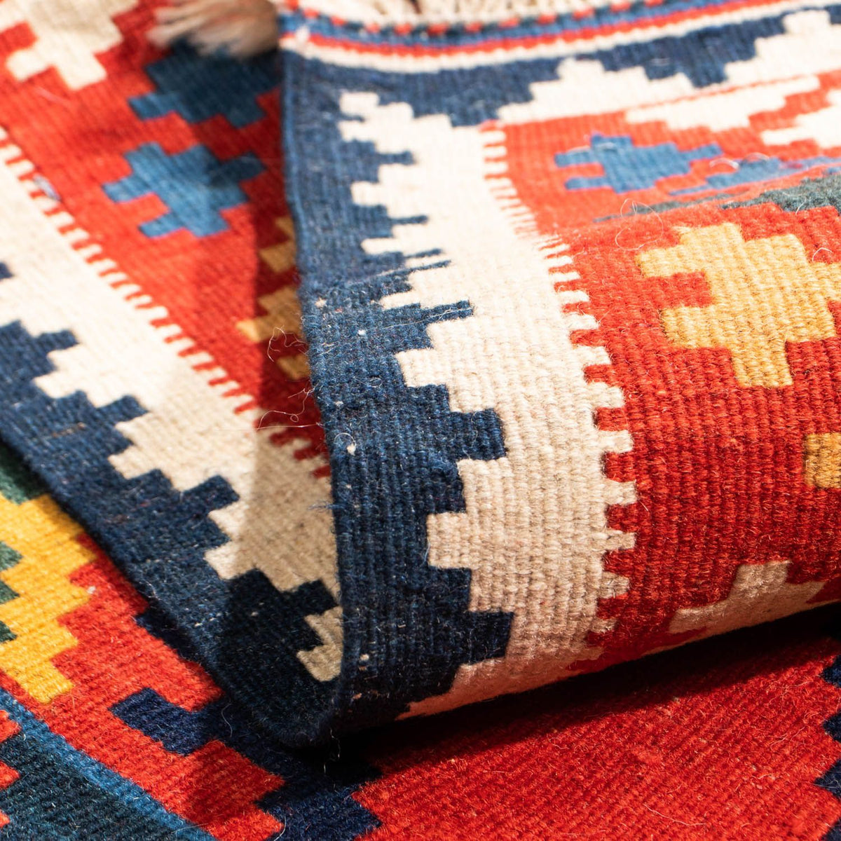 Kelim Carpet - orientalisk matta kvadrat  - 113 x 110 cm - röd