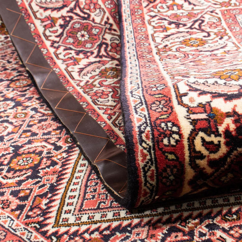 Persisk matta - Bijar - 243 x 167 cm - mörkröd