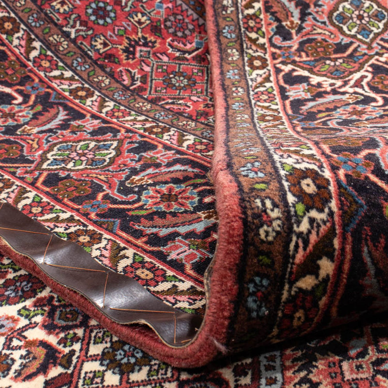 Persisk matta - Bijar - 343 x 252 cm - mörkröd