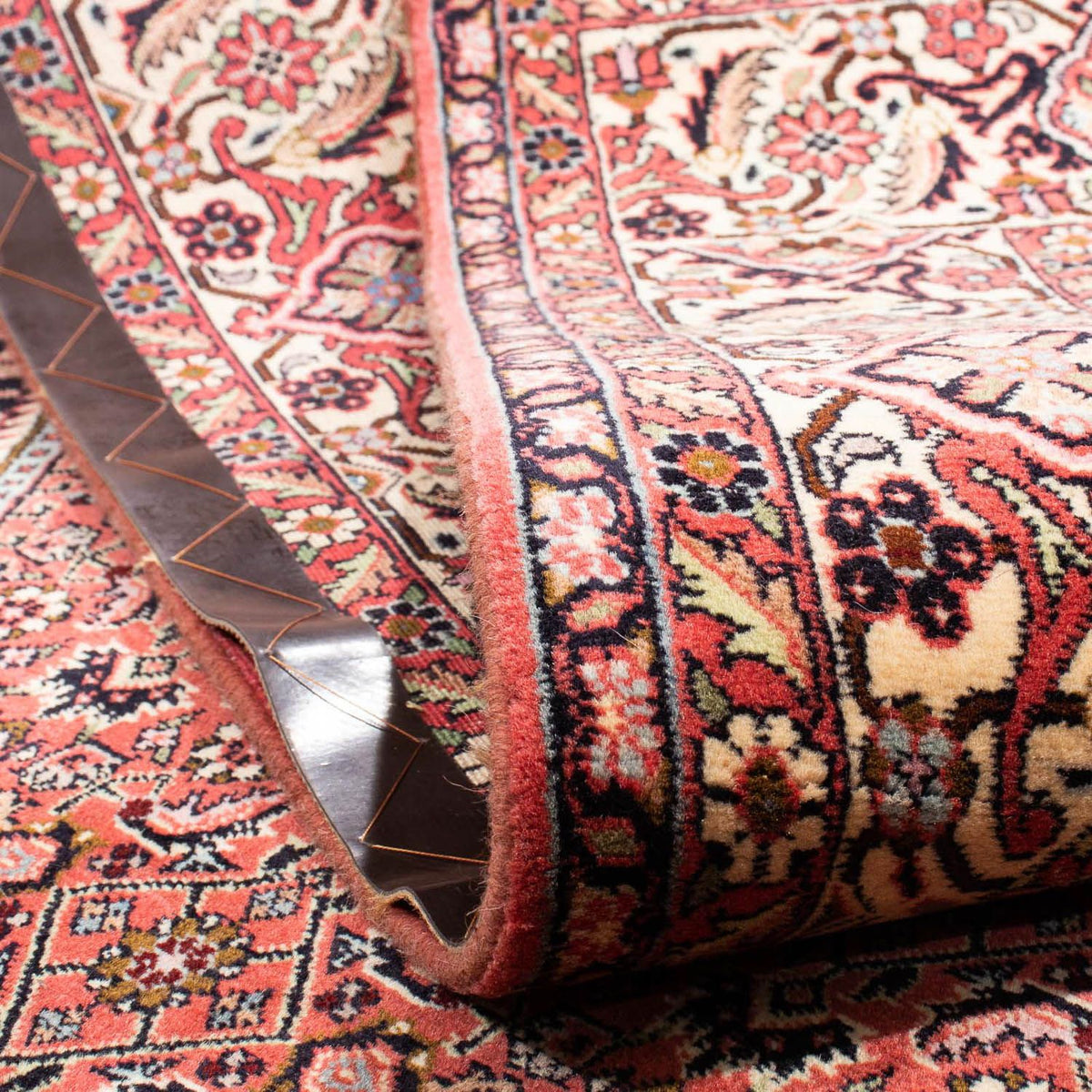 Persisk matta - Bijar - 293 x 205 cm - ljusröd