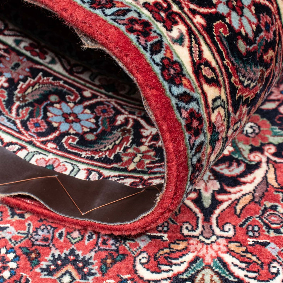 Persisk matta - Bijar - 223 x 130 cm - ljusröd