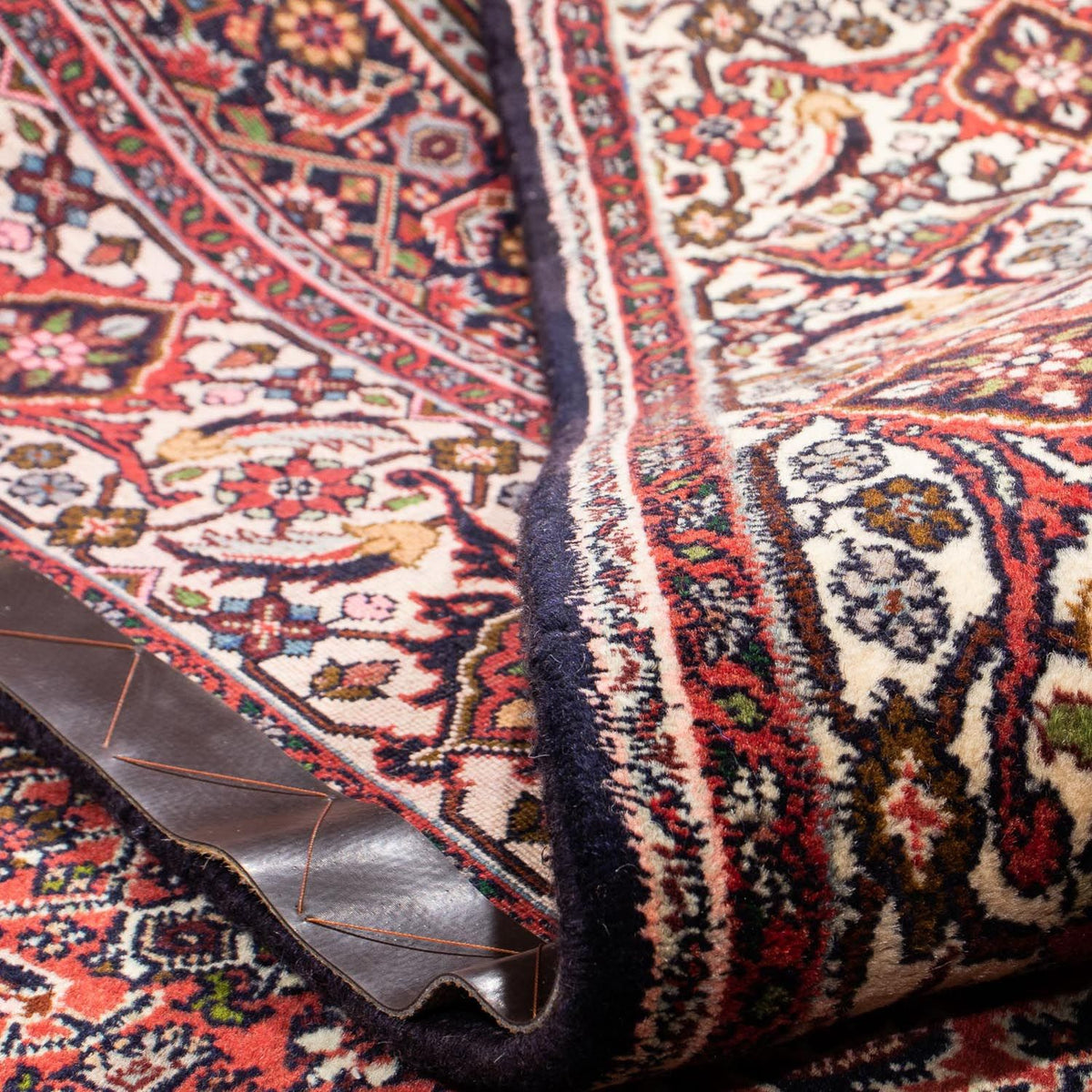 Persisk matta - Bijar - 292 x 200 cm - mörkröd